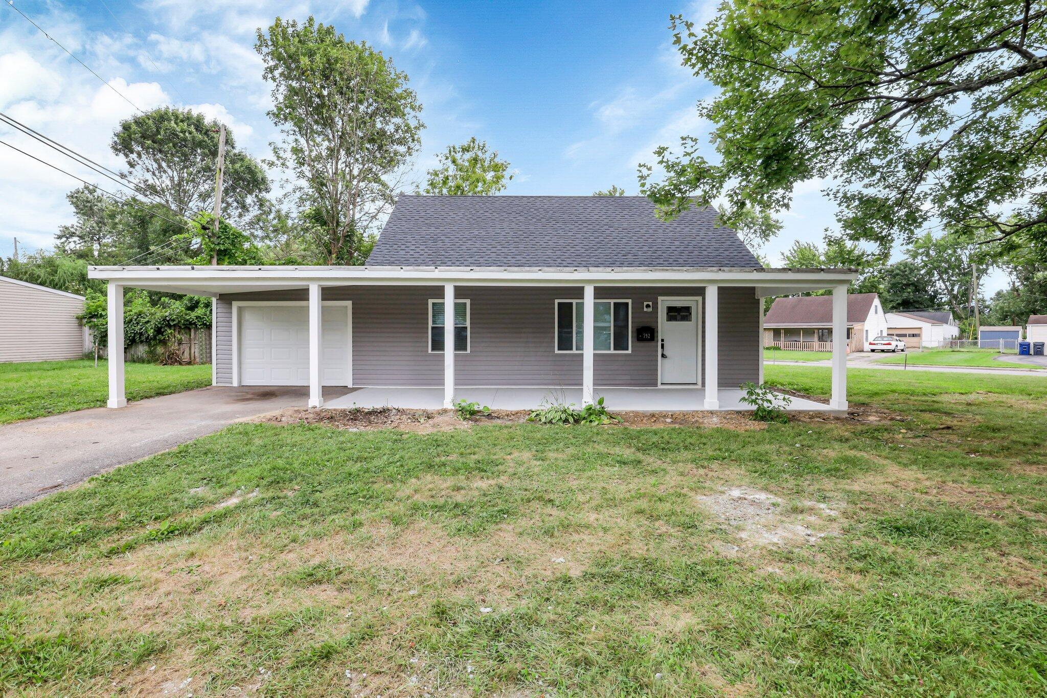 792 Exeter Road Whitehall, OH 43213 - Photo 1 of 38 1-web-or-mls-IMG_2754