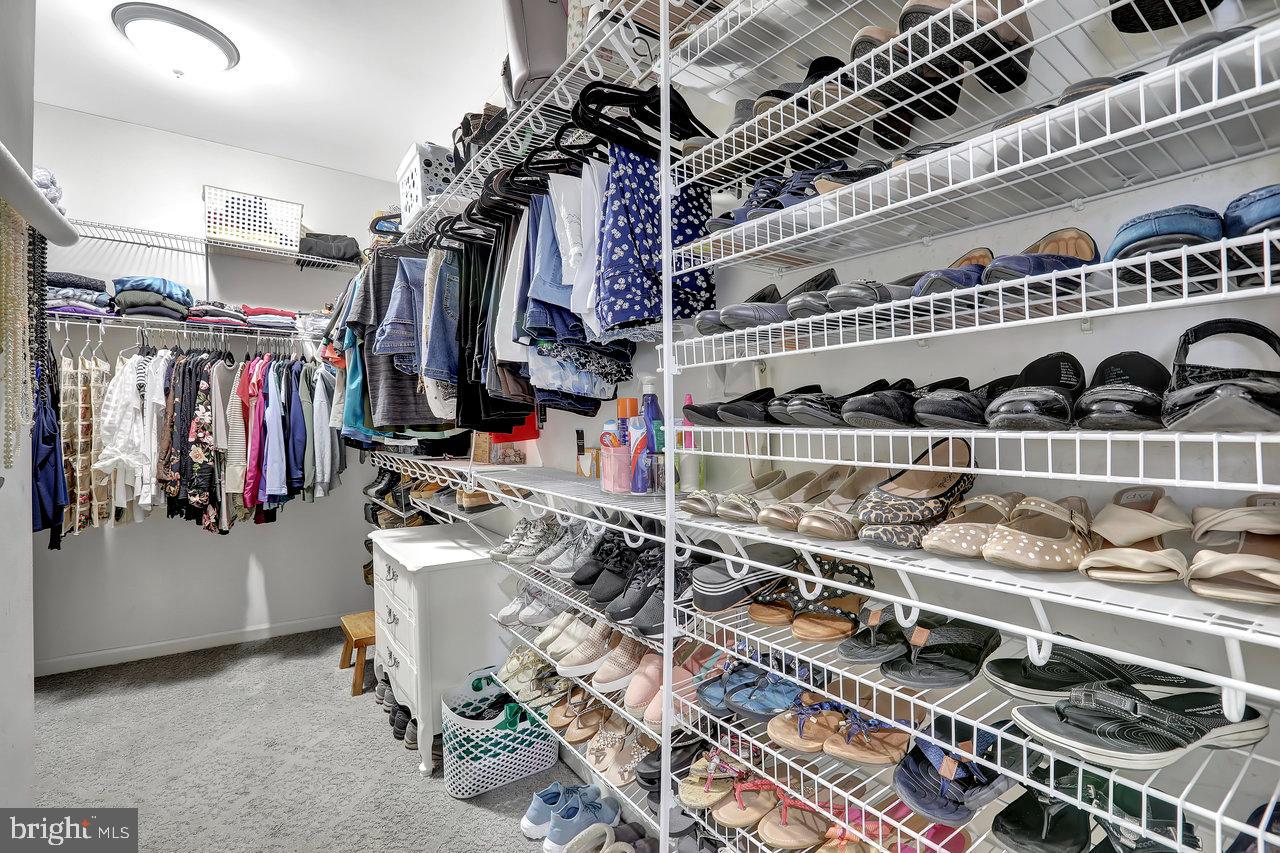 18 Applegate Drive Florence, NJ 08518 - Photo 32 of 81 Walk In Closet