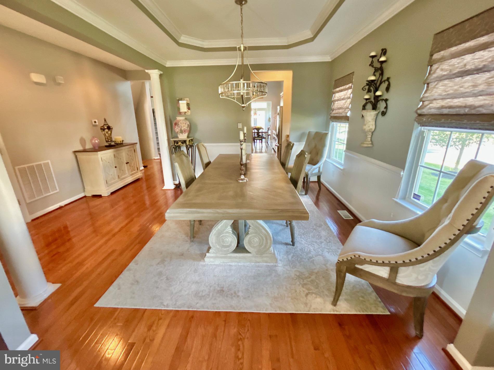 18 Applegate Drive Florence, NJ 08518 - Photo 9 of 81 Dining Room