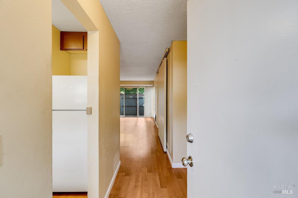 900 Southampton Road, Unit 11 Benicia, CA 94510 - Photo 2 of 36