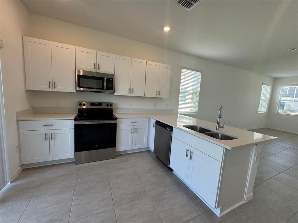 3133 Skyline Loop Kissimmee, FL 34758 - Photo 21 of 44