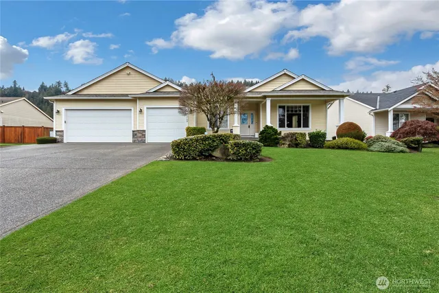 $800,000 | 13708 143rd Avenue East, Orting, WA 98360