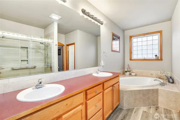 $775,000 | 13708 143rd Avenue East, Orting, WA 98360