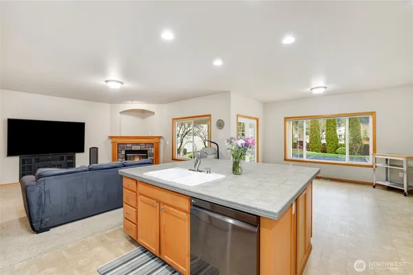 $775,000 | 13708 143rd Avenue East, Orting, WA 98360