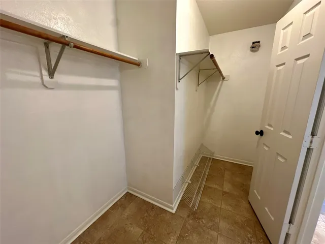 a view of utility room