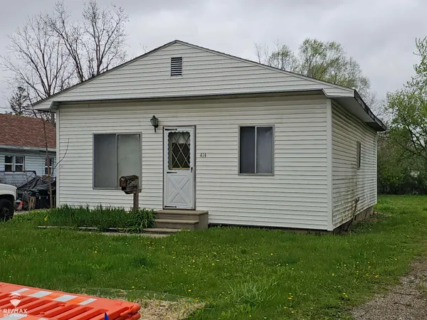 $45,000 | 414 Prindle Street, Owosso, MI 48867