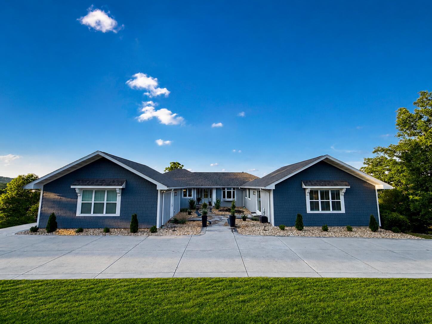 337 Morgan Trail Reeds Spring, MO 65737 - Photo 1 of 1 Front