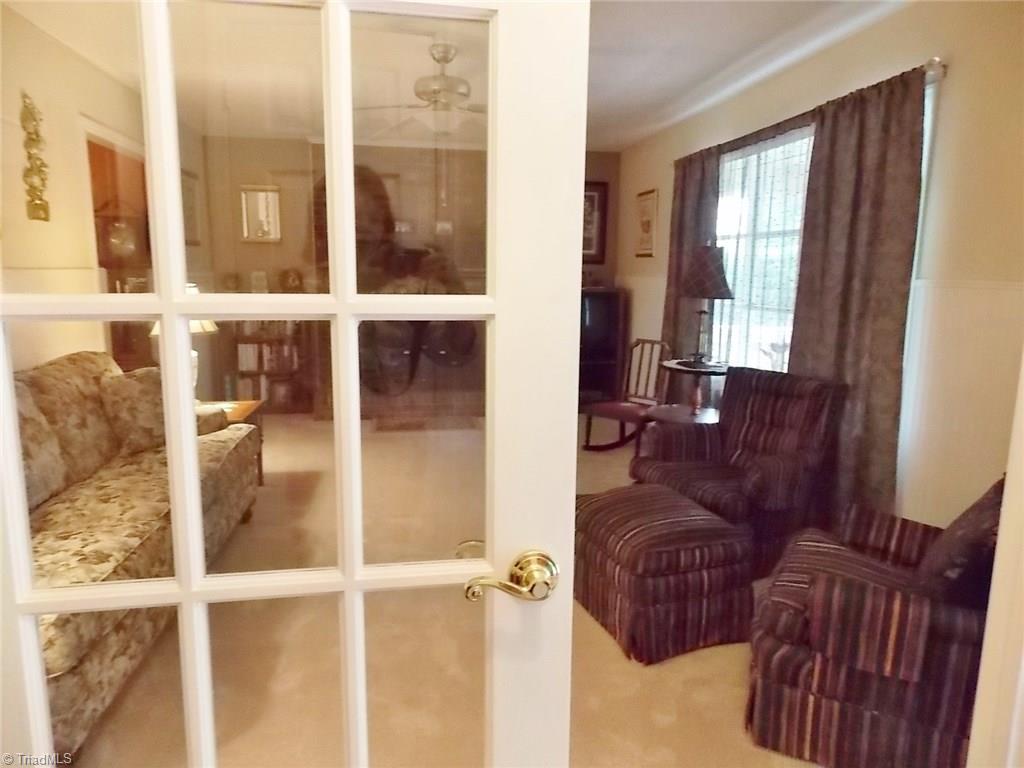 2832 Asbury Road Mount Airy, NC 27030 - Photo 4 of 30 Gallery Image 4