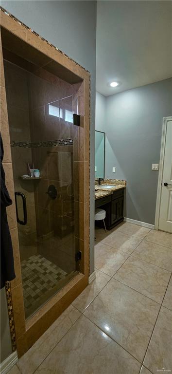 1305 Mountain Road Mission, TX 78573 - Photo 19 of 43 a bathroom with a sink and mirror
