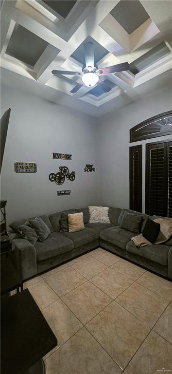 1305 Mountain Road Mission, TX 78573 - Photo 22 of 43 a living room with furniture and a ceiling fan