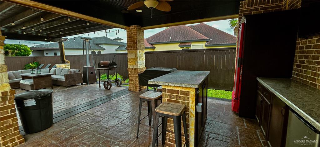 1305 Mountain Road Mission, TX 78573 - Photo 36 of 43 a view of an outdoor space