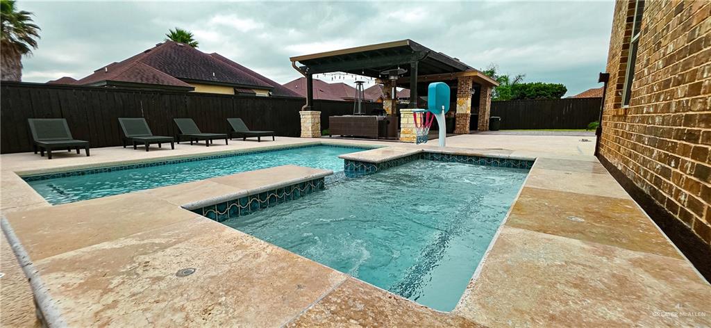 1305 Mountain Road Mission, TX 78573 - Photo 41 of 43 a view of a house with backyard