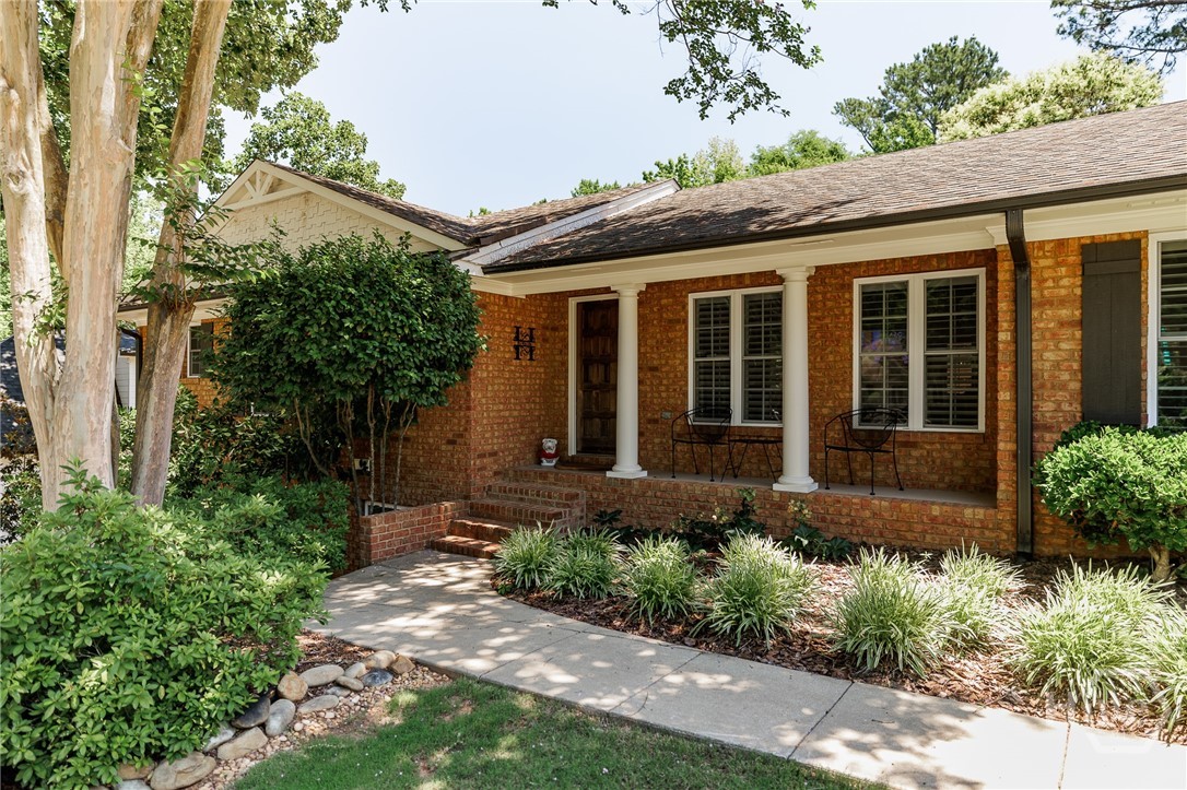 275 Davis Estates Road Athens, GA 30606 - Photo 4 of 63
