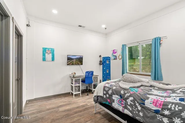 $625,000 | 140 Wright Road, Kingston, ID 83839