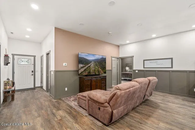 $625,000 | 140 Wright Road, Kingston, ID 83839