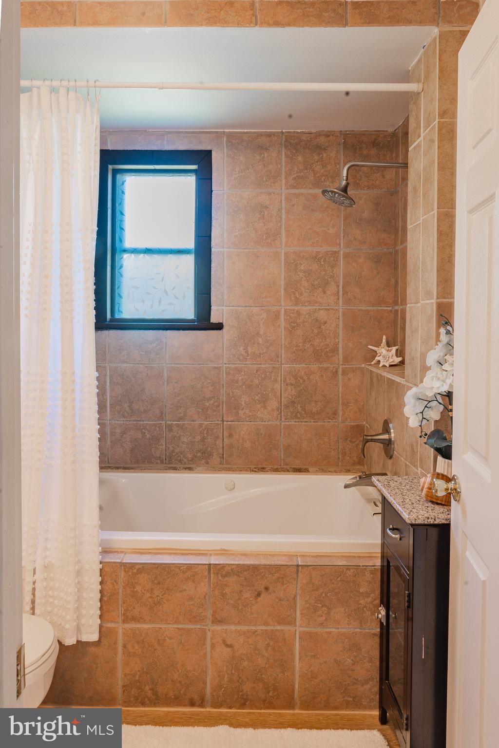 4009 6th Street Baltimore, MD 21225 - Photo 13 of 18