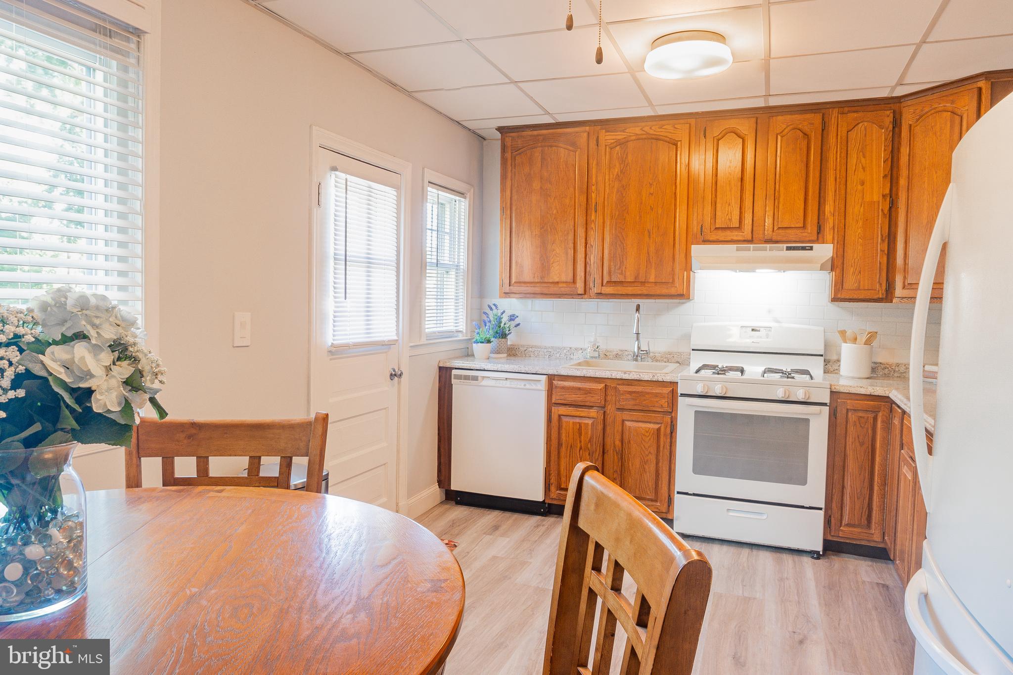 4009 6th Street Baltimore, MD 21225 - Photo 8 of 18