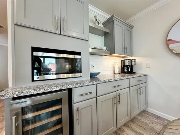 $2,400 | 2632 Northeast Pelican Way, Jensen Beach, FL 34957