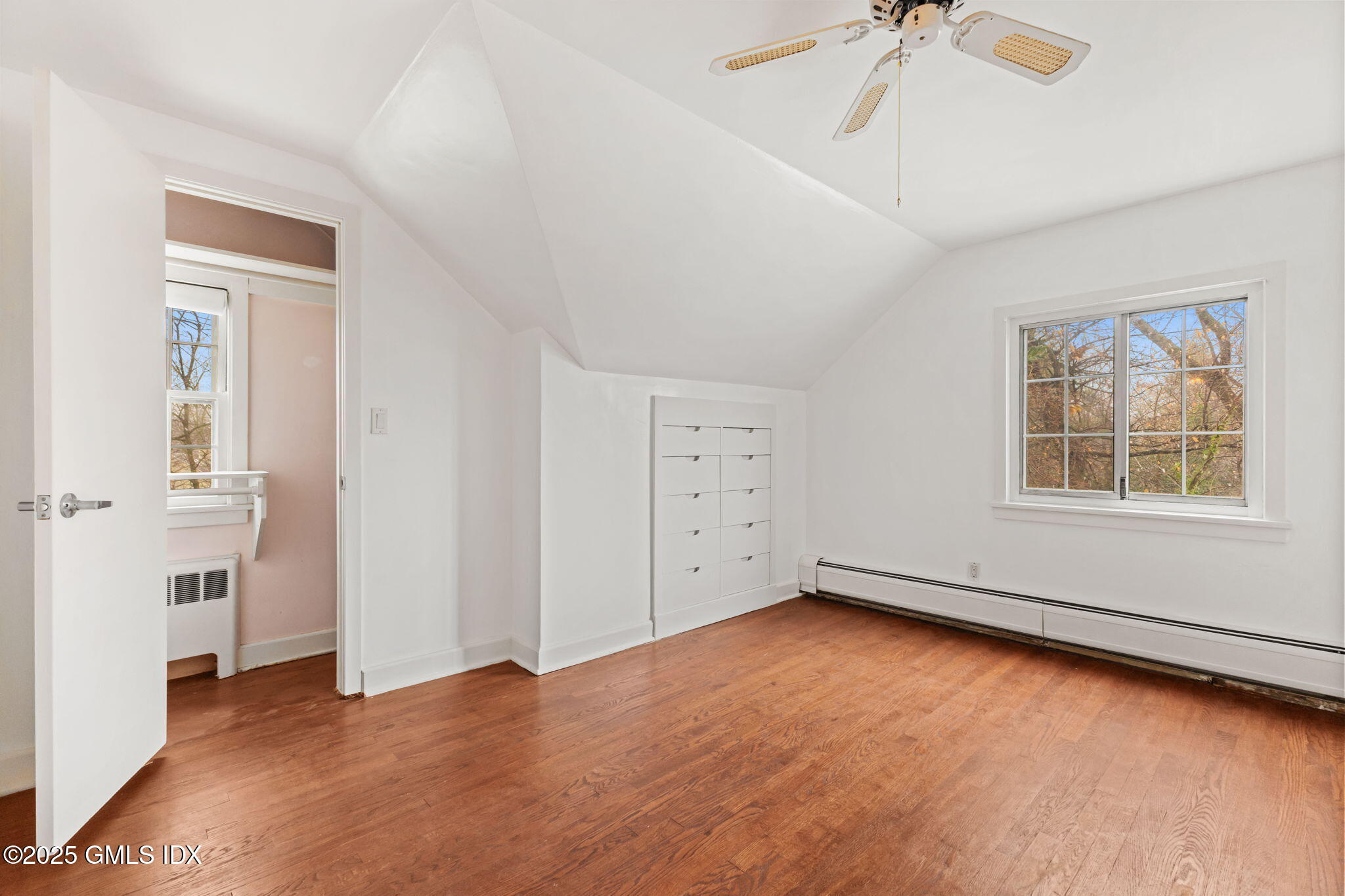 1 Driftway Greenwich, CT 06830 - Photo 30 of 48 47-web-or-mls-1-driftway