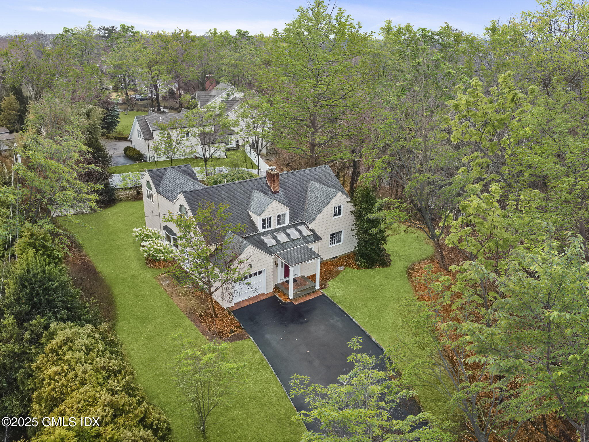 1 Driftway Greenwich, CT 06830 - Photo 35 of 48 54-web-or-mls-1-driftway