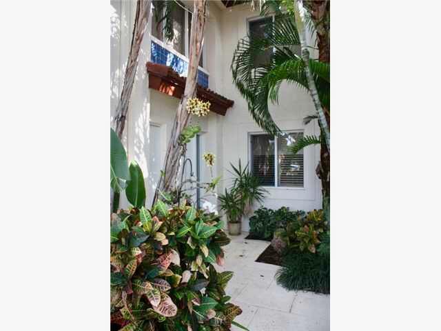 460 Northwest 67th Street, Unit L107 Boca Raton, FL 33487 - Photo 2 of 20 217FE9D6-5245-49D2-9E72-A83C06F95D49