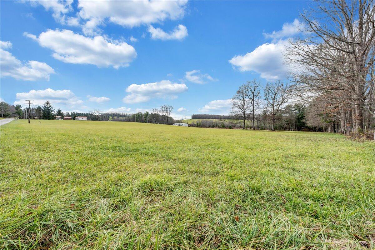 488 Long Level Road Southwest Floyd, VA 24091 - Photo 36 of 38 36-MIB08736