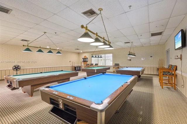 $187,500 | 4725 Lucerne Lakes Boulevard East, Unit 405, Lake Worth, FL 33467