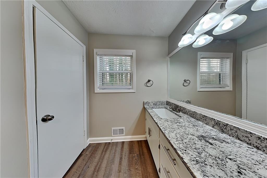 355 Ridgemont Drive Lawrenceville, GA 30046 - Photo 11 of 19
