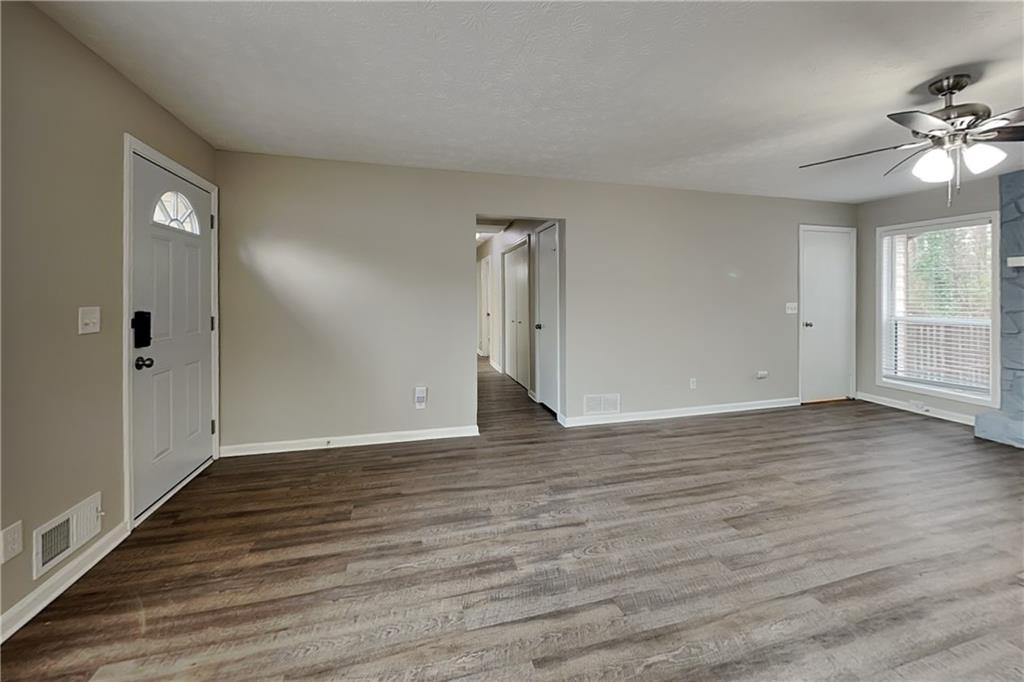 355 Ridgemont Drive Lawrenceville, GA 30046 - Photo 4 of 19