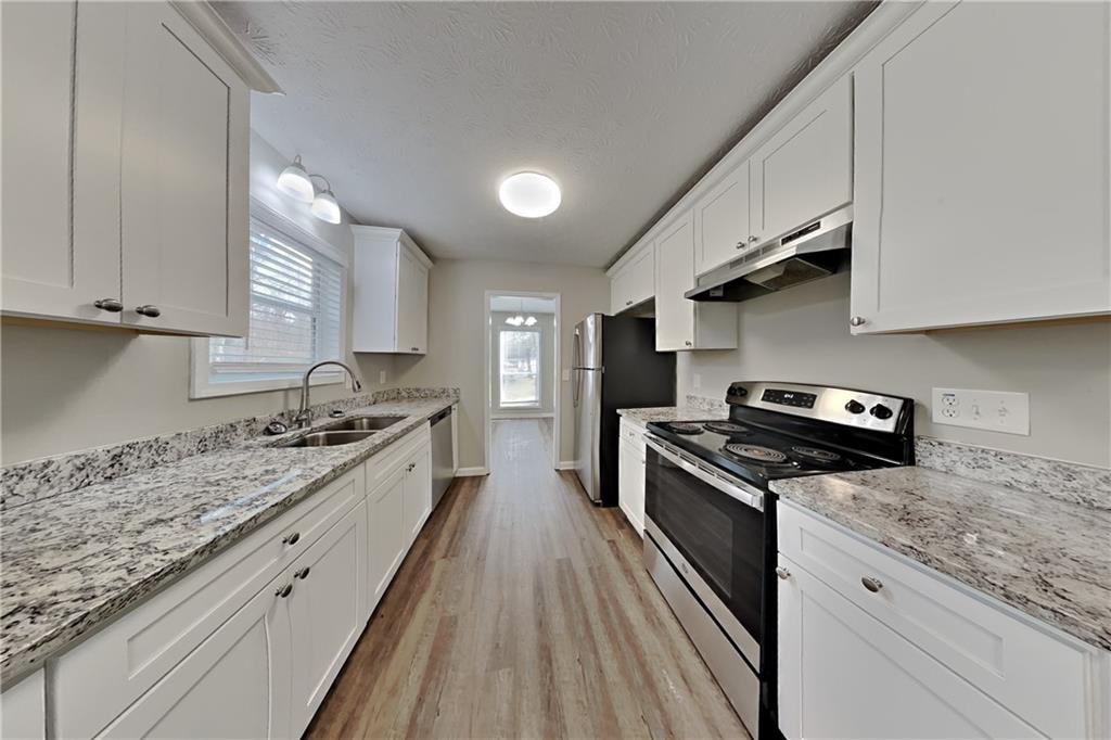 355 Ridgemont Drive Lawrenceville, GA 30046 - Photo 5 of 19