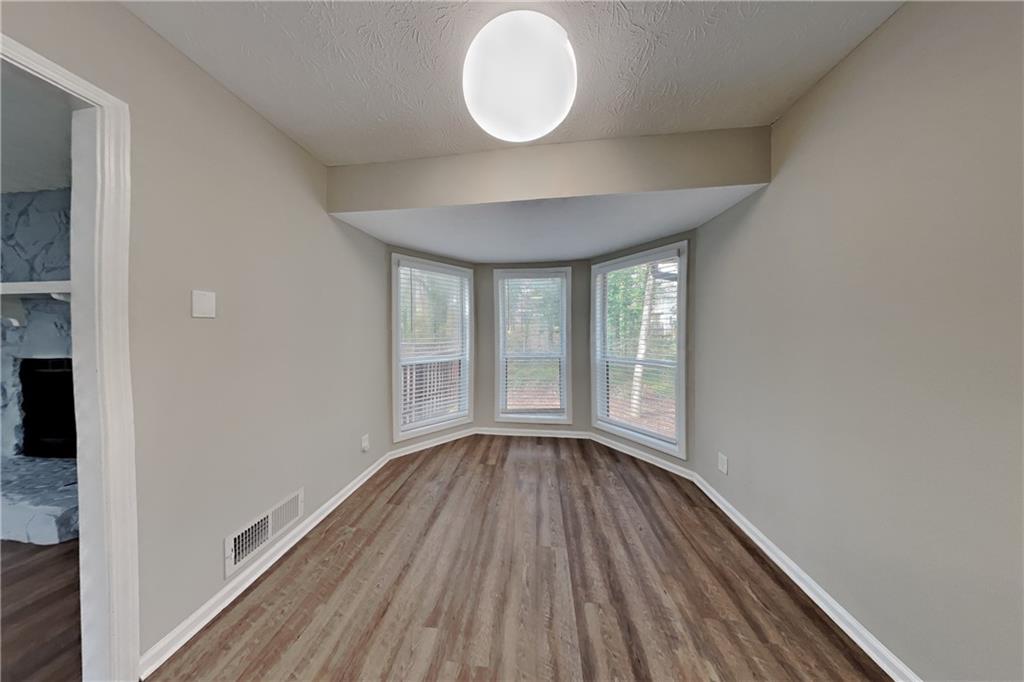 355 Ridgemont Drive Lawrenceville, GA 30046 - Photo 6 of 19