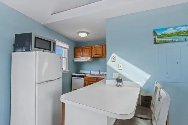 $2,300 | 12 Lower County Road, Unit A, Dennis, MA 02639