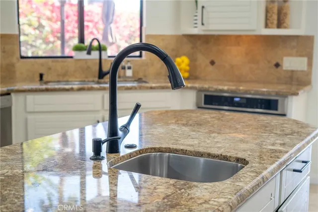 $6,425 | 55840 Pebble La, La Quinta, CA 92253