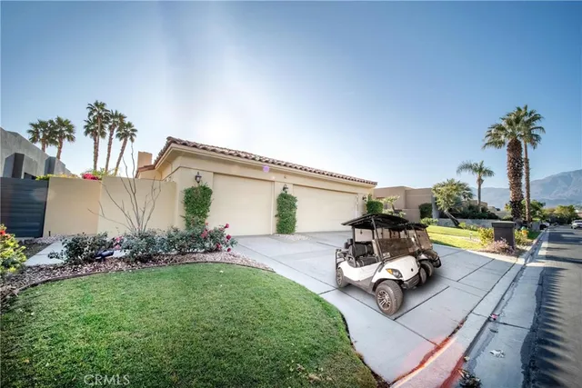 $6,425 | 55840 Pebble La, La Quinta, CA 92253
