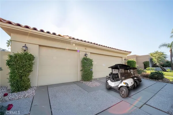 $6,425 | 55840 Pebble La, La Quinta, CA 92253