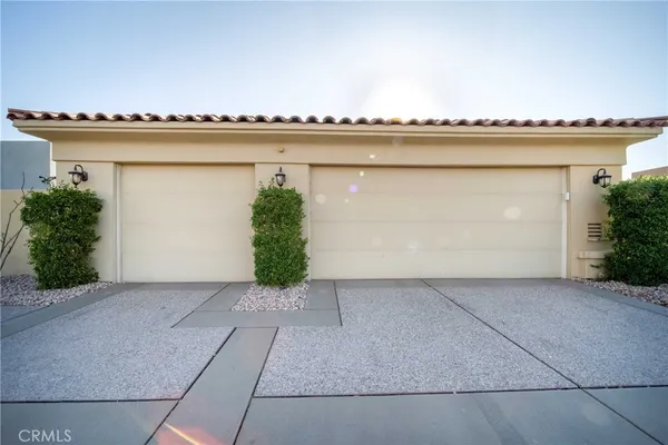 $6,425 | 55840 Pebble La, La Quinta, CA 92253
