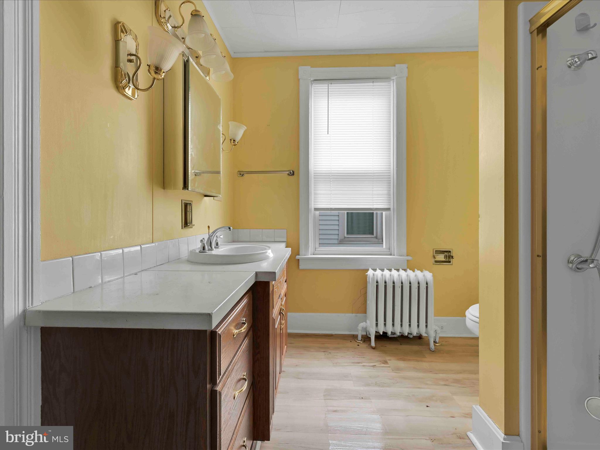 20 Parkway Schuylkill Haven, PA 17972 - Photo 15 of 34 Bathroom