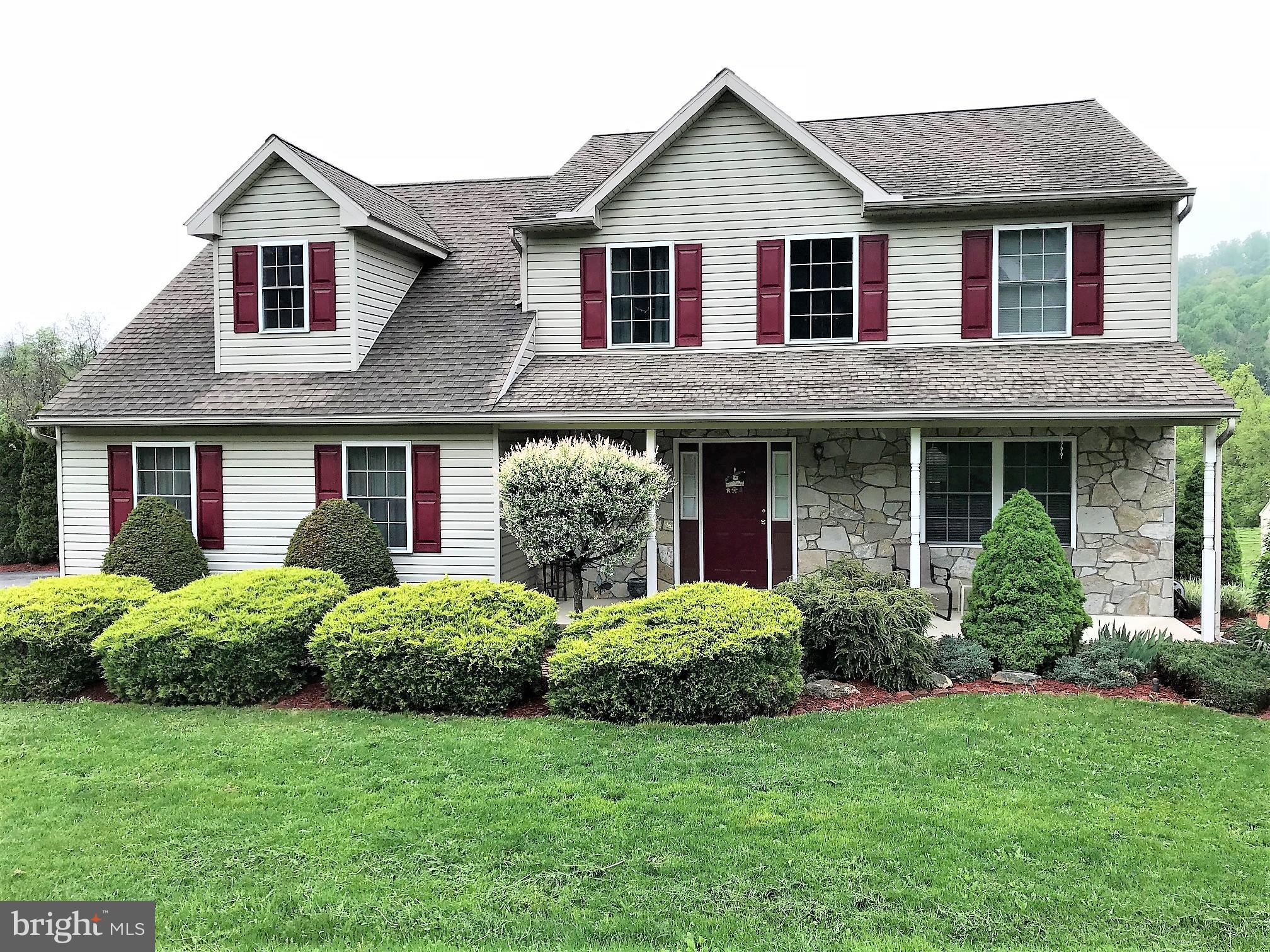 93 Terrace Road Boyertown, PA 19512 - Photo 2 of 25 Gallery Image 2