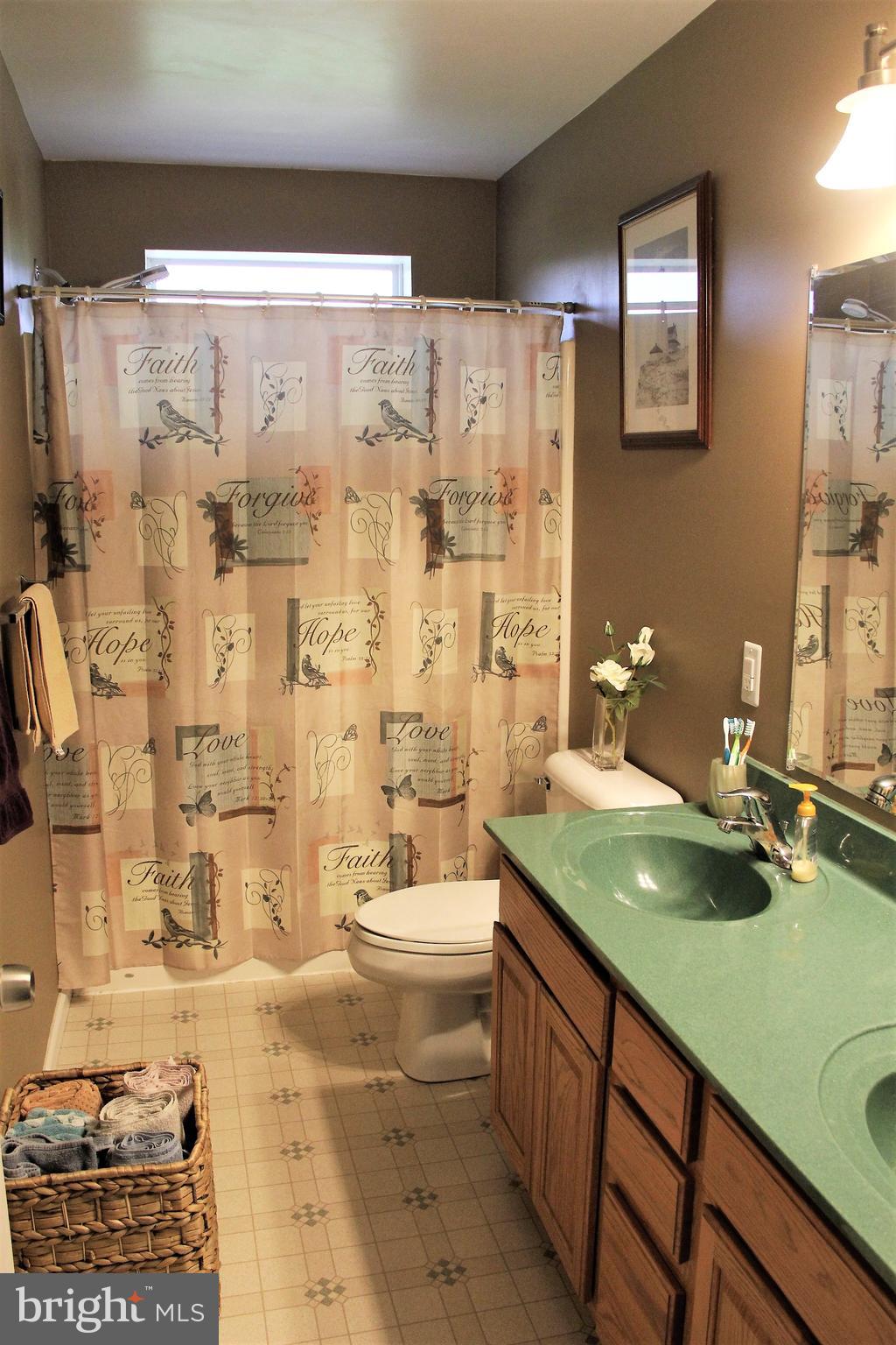 93 Terrace Road Boyertown, PA 19512 - Photo 14 of 25 Full Bath