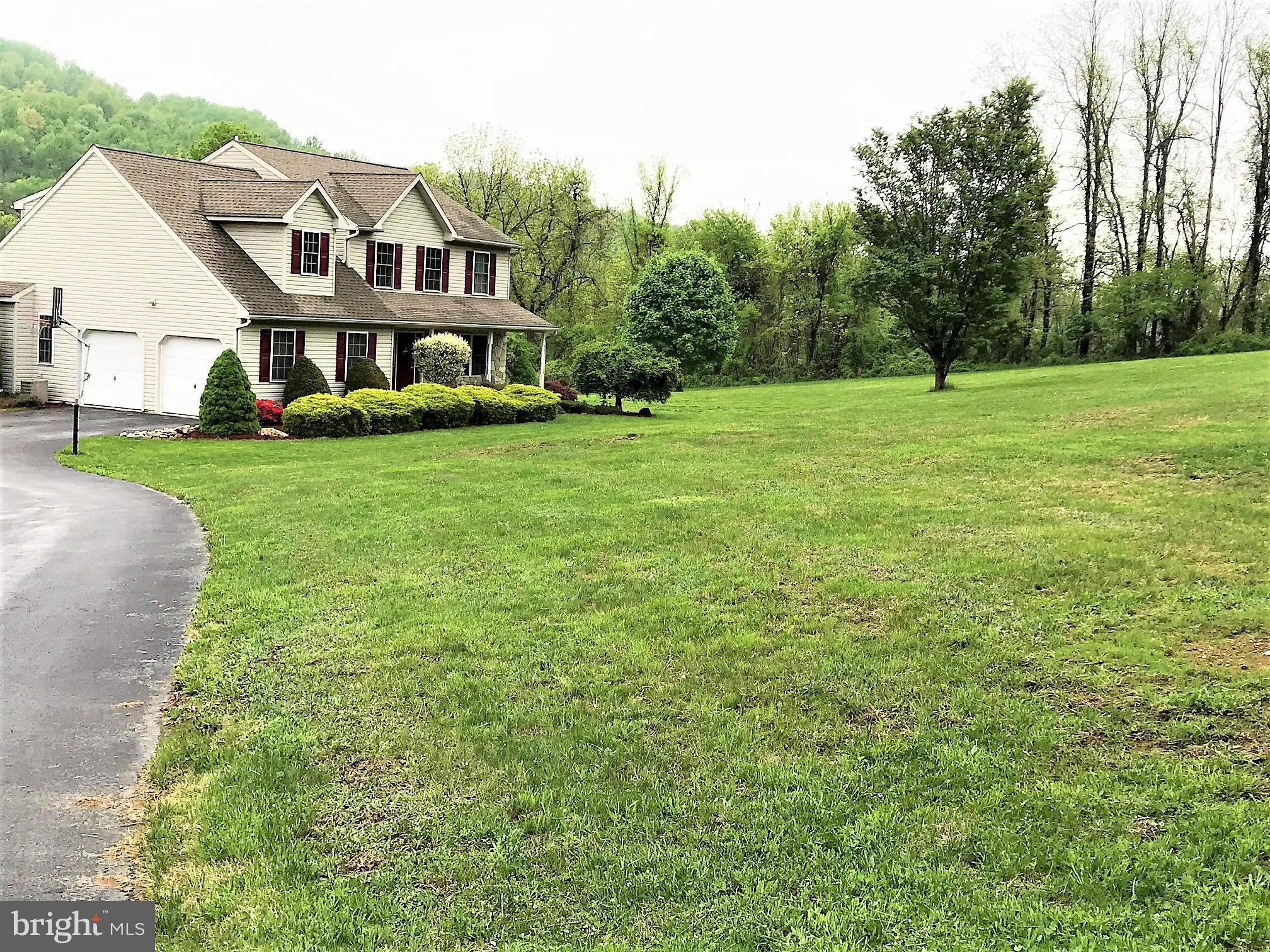 93 Terrace Road Boyertown, PA 19512 - Photo 3 of 25 Gallery Image 3
