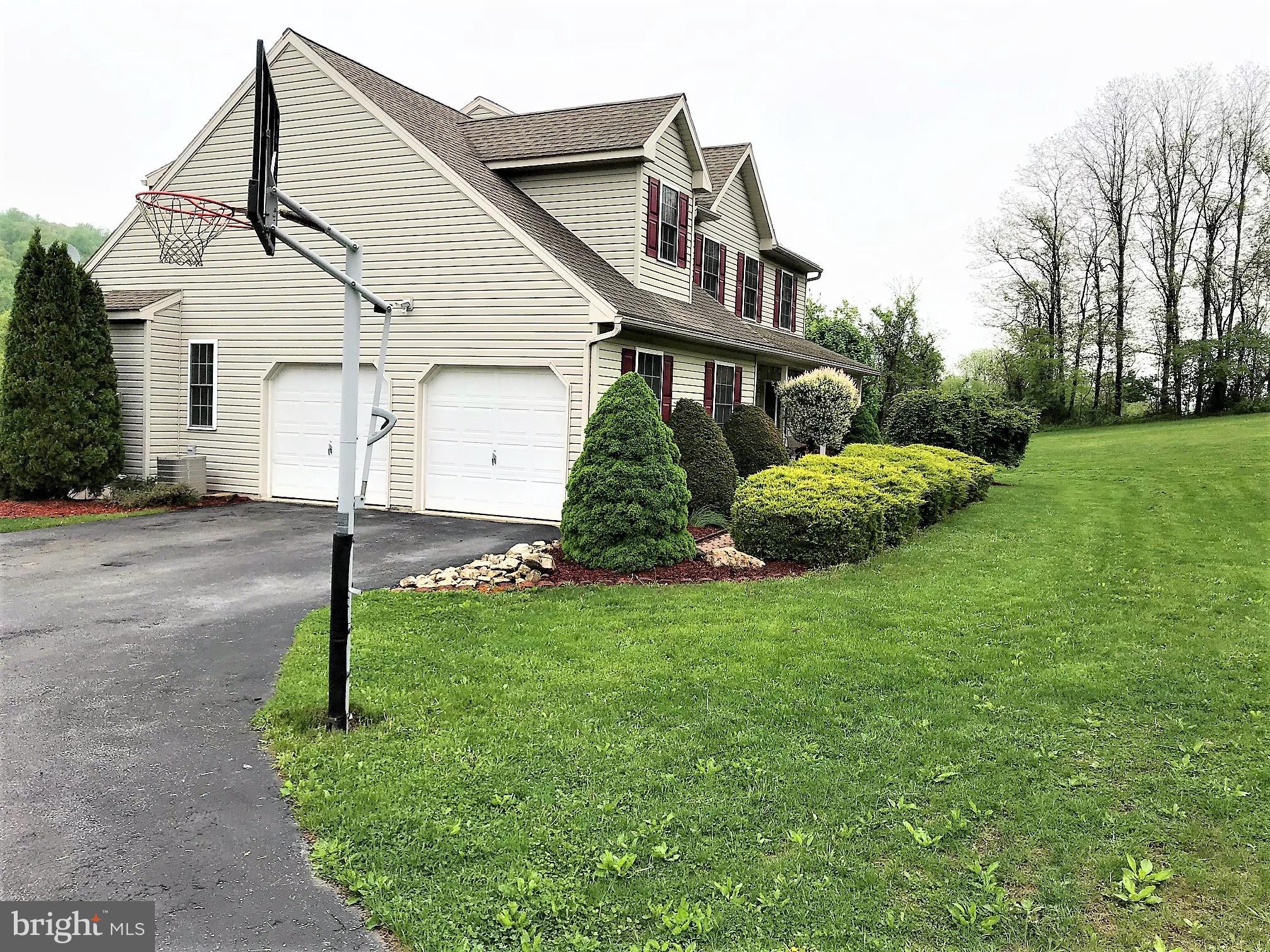 93 Terrace Road Boyertown, PA 19512 - Photo 4 of 25 Gallery Image 4