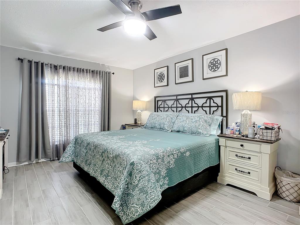 2285 Asbury Road Deltona, FL 32738 - Photo 20 of 56 Master Bedroom