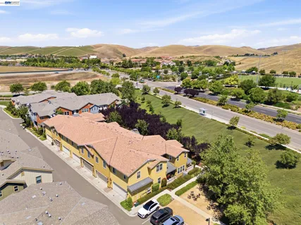 $1,078,000 | 198 Teasel Common, Livermore, CA 94551