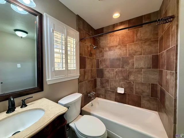 $480,000 | 16706 Planchet Road, Greenwell Springs, LA 70739