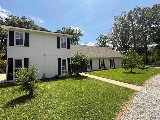 $480,000 | 16706 Planchet Road, Greenwell Springs, LA 70739