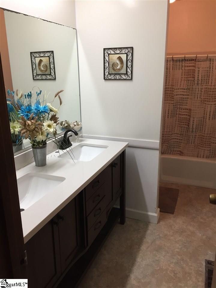 502 Timberlane Road Greer, SC 29651 - Photo 11 of 19 Gallery Image 11