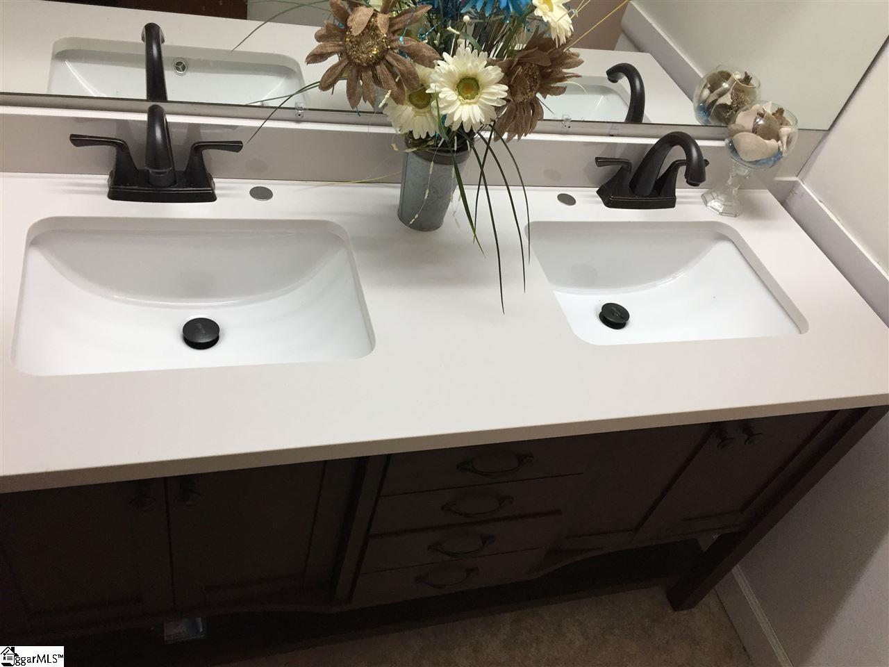 502 Timberlane Road Greer, SC 29651 - Photo 12 of 19 Gallery Image 12