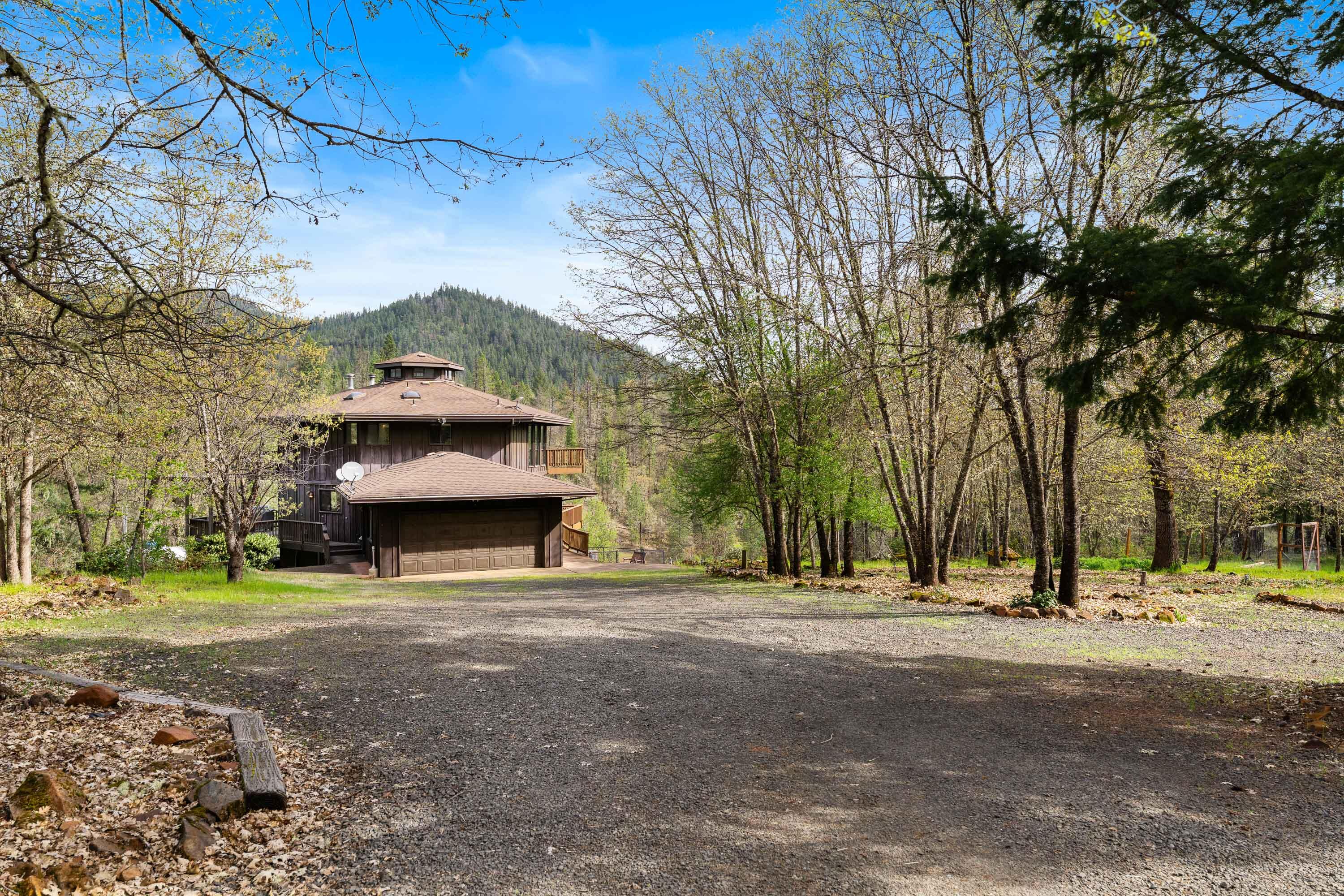 7201 Crowfoot Road Trail, OR 97541 - Photo 31 of 56 27-EXT (21 of 21)
