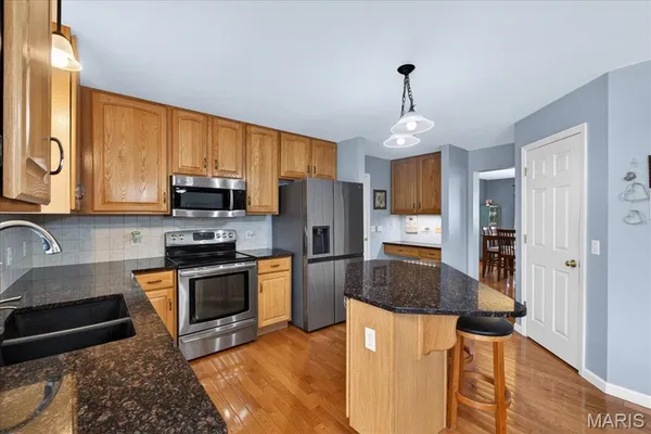 $475,000 | 1908 Providence Estate Drive, Wentzville, MO 63385