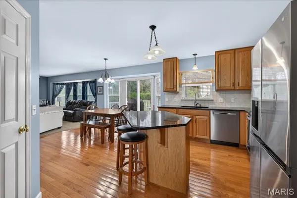 $475,000 | 1908 Providence Estate Drive, Wentzville, MO 63385